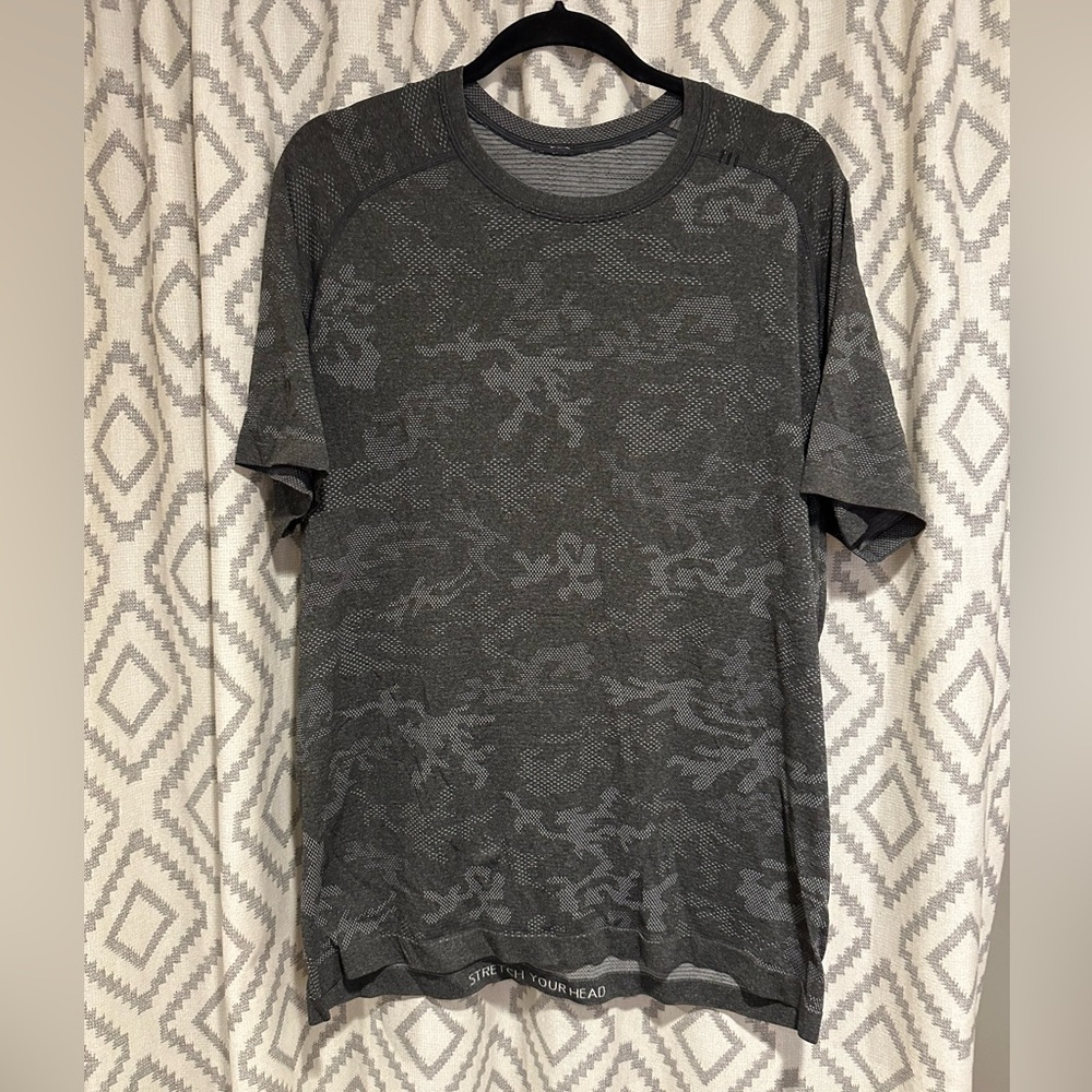 Lululemon Shitt